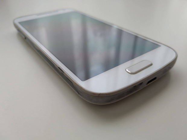 Samsung GT-i9195 Galaxy S4 Mini