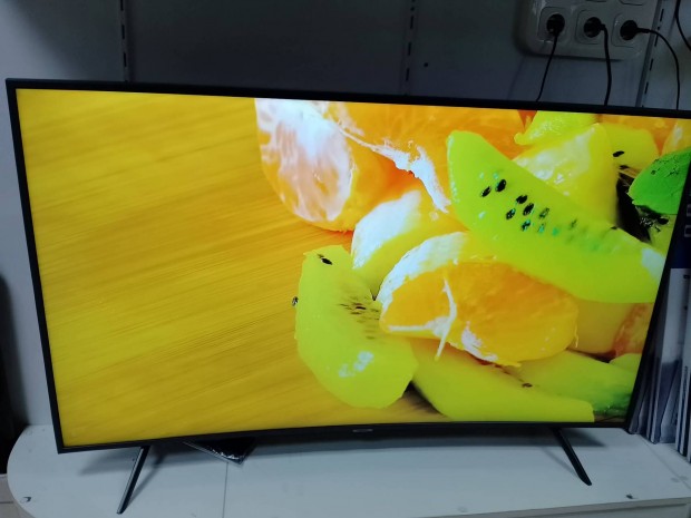 Samsung GU55TU8379 Ultra HD 4k ívelt smart LED tv USB wifi garancia