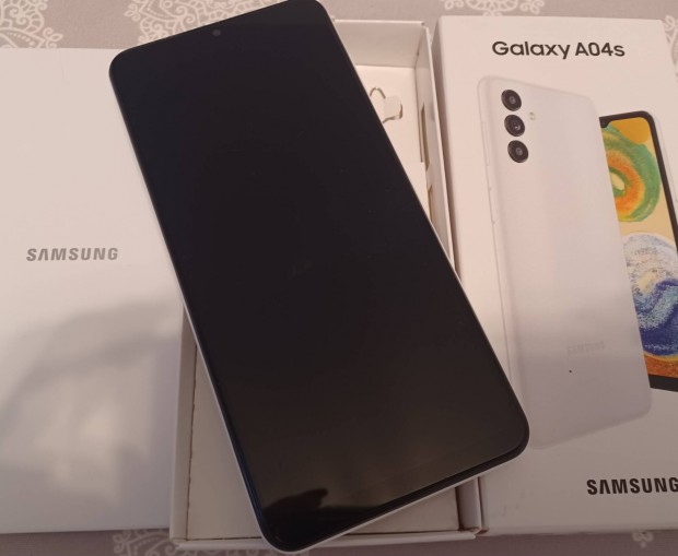 Samsung Galaxy A04s fuggetlen