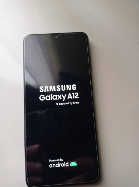 Samsung Galaxy A12 fggetlen mobiltelefon. Szep llapot.