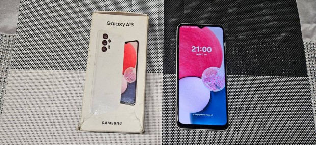 Samsung Galaxy A13 Dual Fggetlen jszer Fehr Garis !