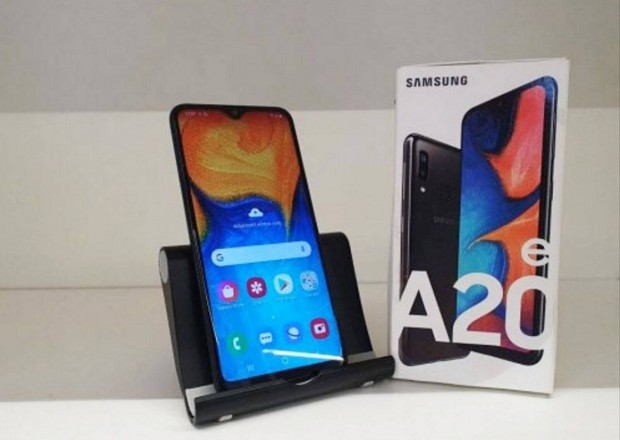 Samsung Galaxy A20e j Flis 32GB Dual Fggetlen Okostelefon Elad 