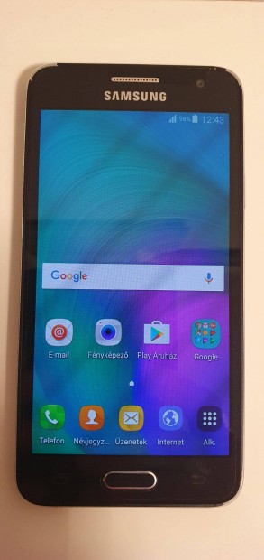 Samsung Galaxy A3 (SM-A300FU) 4G mobiltelefon