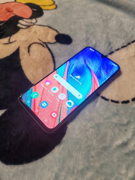 Samsung Galaxy A40 64GB - Fggetlen