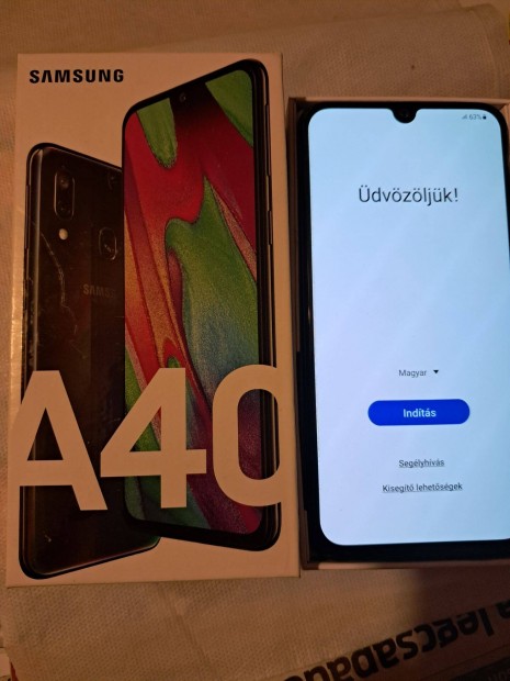 Samsung Galaxy A40 elad