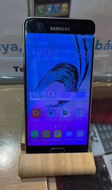 Samsung Galaxy A5 2016, Fggetlen, Flip tokkal