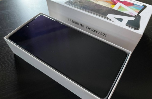 Samsung Galaxy A71 elad