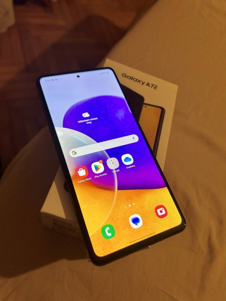 Samsung Galaxy A72 elad 