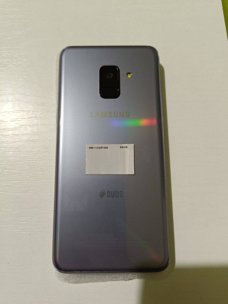 Samsung Galaxy A8 (lila)