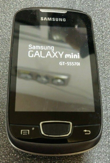 Samsung Galaxy Fggetlen Okostelefon