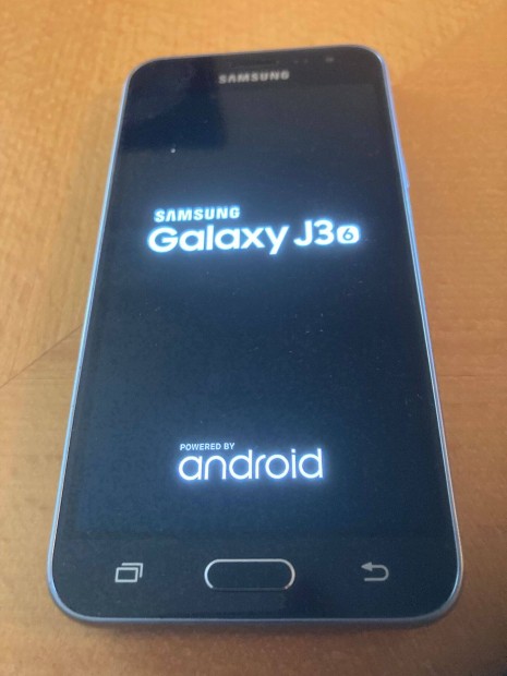 Samsung Galaxy J3 6 mobiltelefon