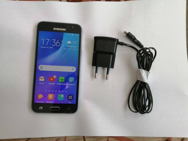 Samsung Galaxy J3 (2016) mobil telefon
