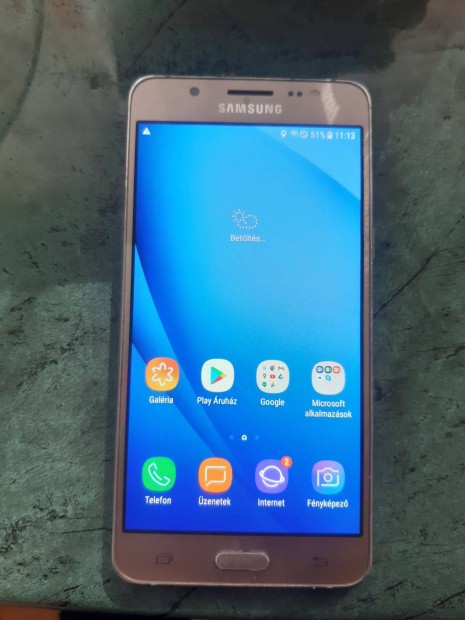 Samsung Galaxy J5 2016 (16GB) Arany Dul Sim