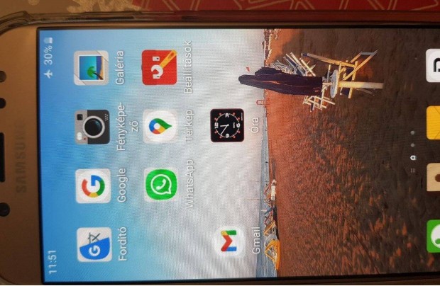 Samsung Galaxy J5 2017 telefon hibtlan szp llapotban