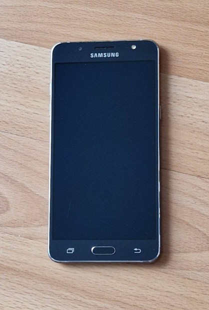 Samsung Galaxy J5 (16GB), krtyafggetlen