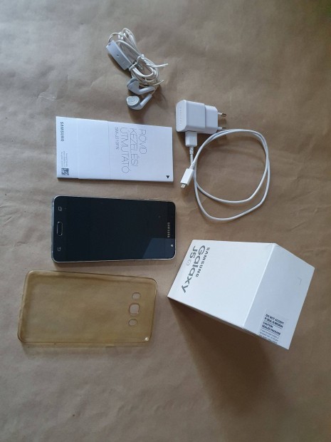 Samsung Galaxy J5 krtyafggetlen mobiltelefon 16GB tokkal