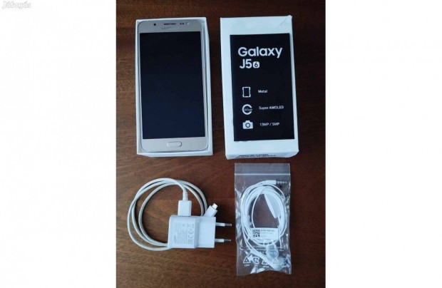 Samsung Galaxy J5 jszer telefon