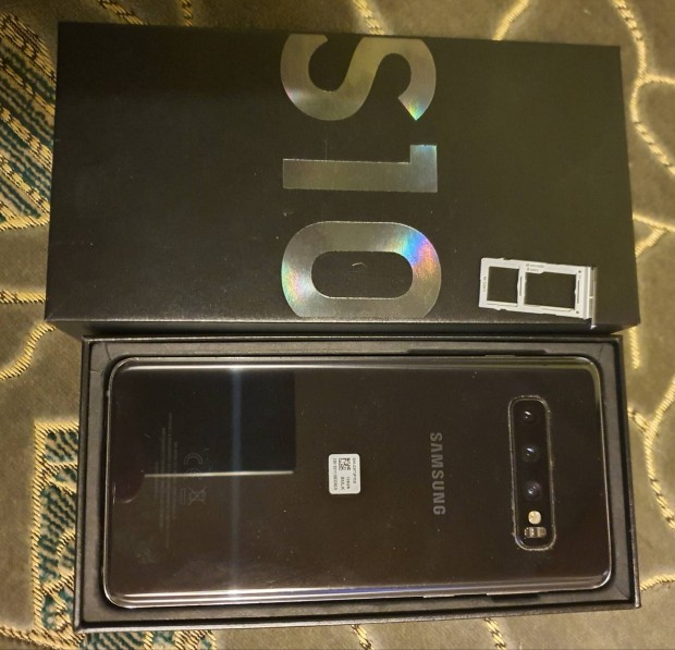 Samsung Galaxy S10 (SM-G973F/DS) alkatrsznek 