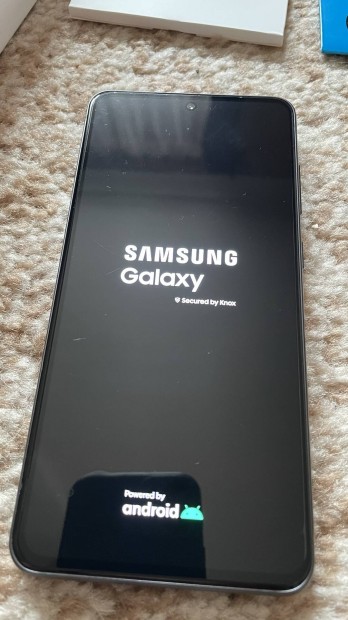Samsung Galaxy S21 FE krtyafggetlen