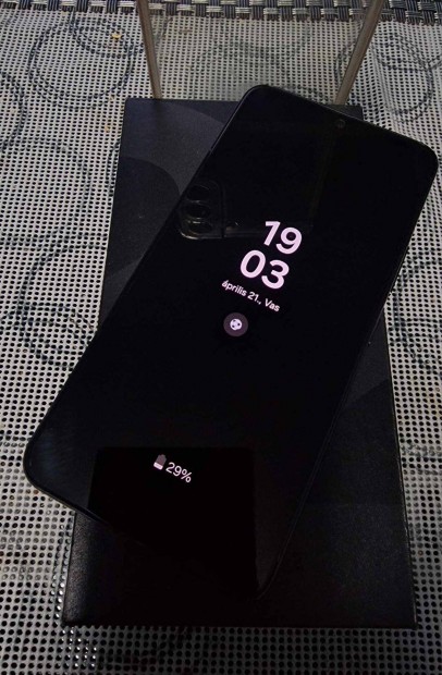 Samsung Galaxy S22 5G 128 GB dual sim fggetlen Black