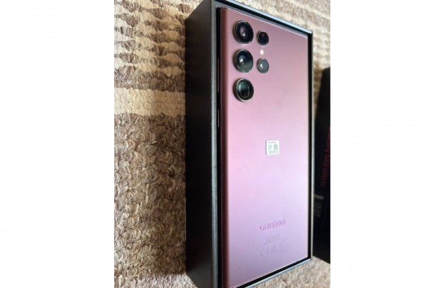 Samsung Galaxy S22 Ultra 256GB Burgundy - karcmentes - Csere is lehets