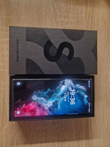 Samsung Galaxy S22 Ultra 256GB fggetlen, szp llapotban!