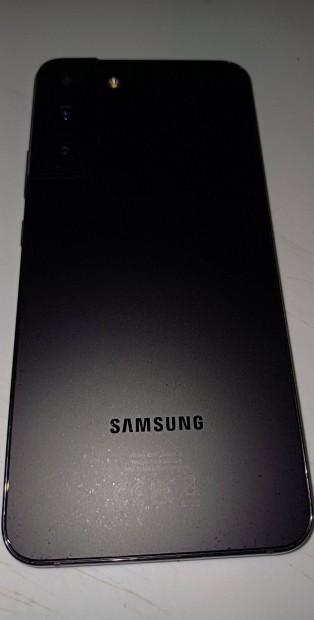 Samsung Galaxy S22 plus