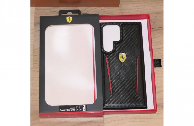 Samsung Galaxy S23 Ultra Ferrari tok flron