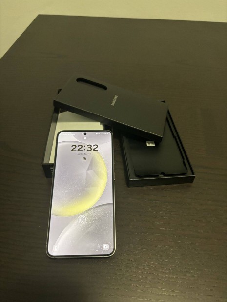 Samsung Galaxy S24 128 GB - fekete, 1 hetes