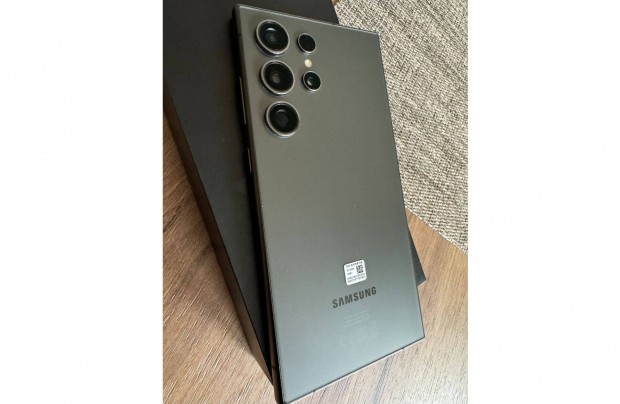 Samsung Galaxy S24 Ultra 12/512GB - szinte j - Csere is rdekel