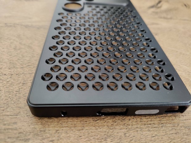 Samsung Galaxy S24 aluminimum tok