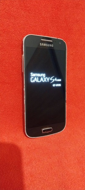 Samsung Galaxy S4 Mini Okostelefon zemkpes llapotban