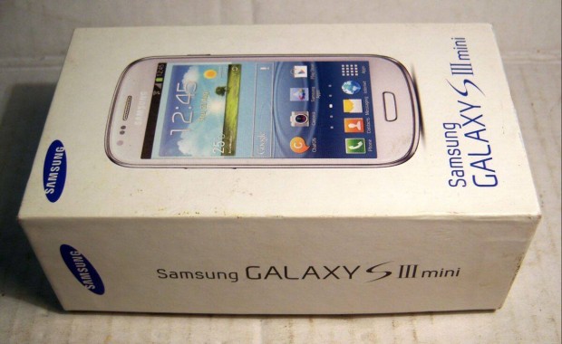 Samsung Galaxy S III Mini (GT-I8190) 2012 res Doboz
