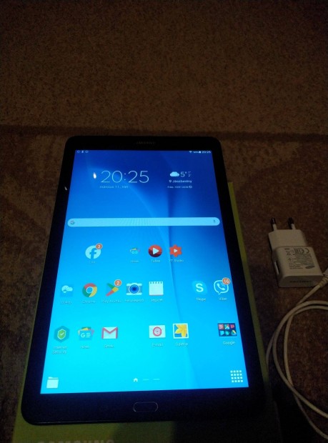 Samsung Galaxy TAB E (T561) SIM-es