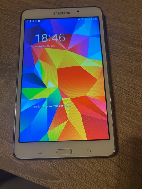 Samsung Galaxy Tab 4. 7.0