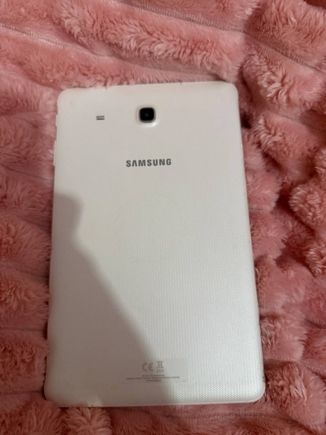 Samsung Galaxy Tab E SM-T560