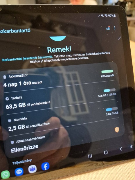 Samsung Galaxy Tab S7 128GB + gyári tok