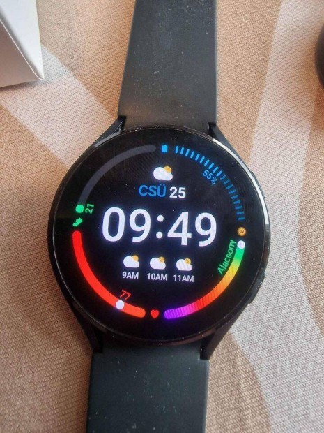 Samsung Galaxy Watch4 44mm (SM-R870)
