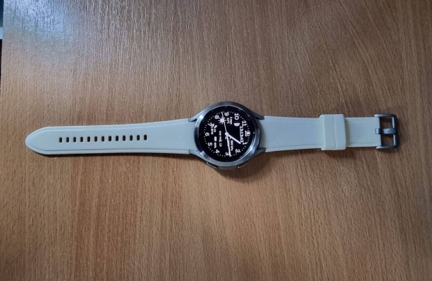 Samsung Galaxy Watch4 Classic LTE 46 mm elad