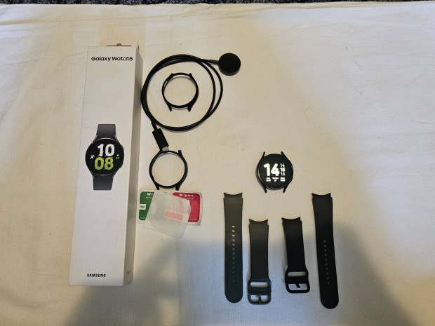 Samsung Galaxy Watch5 LTE 44mm okosra