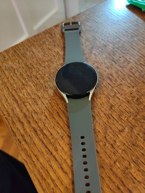 Samsung Galaxy Watch5 /E-sim/okosra (leraztam)