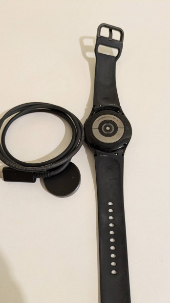 Samsung Galaxy Watch 4 40 mm Bluetooth verzió
