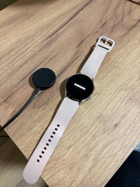 Samsung Galaxy Watch 4