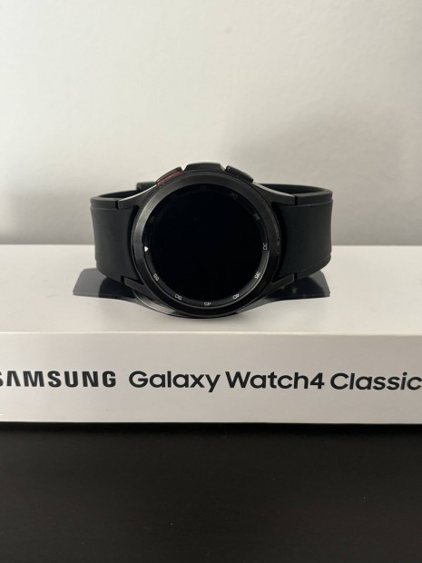 Samsung Galaxy Watch 4 Classic 46mm fekete