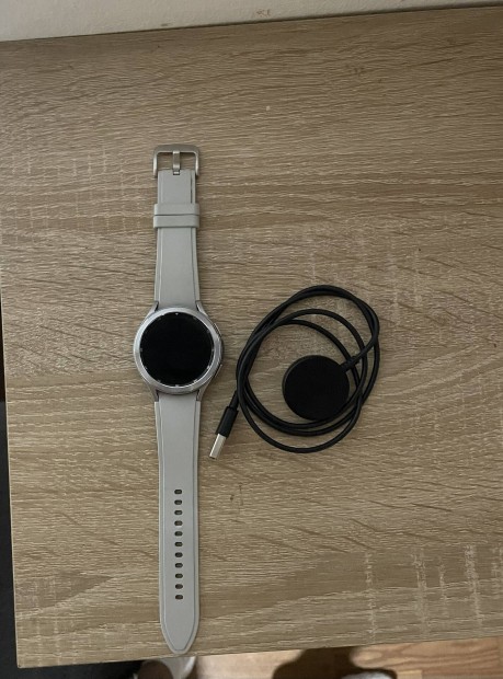 Samsung Galaxy Watch 4 classic