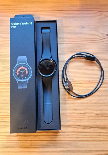 Samsung Galaxy Watch 5 Pro 45mm Zafr, Titn okosra