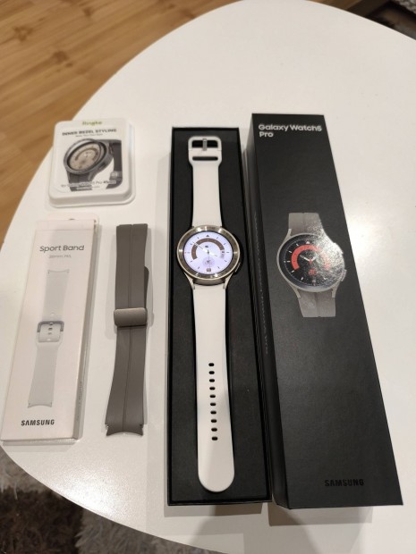 Samsung Galaxy Watch 5 Pro Titan