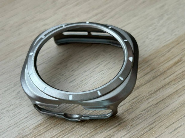 Samsung Galaxy Watch Ultra 47 mm vdtok ratok ra tok titn szrke