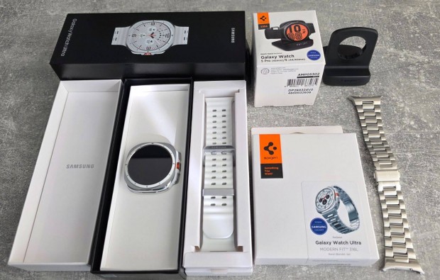 Samsung Galaxy Watch Ultra (LTE, 47 mm) gyári garancia, kiegészítőkkel