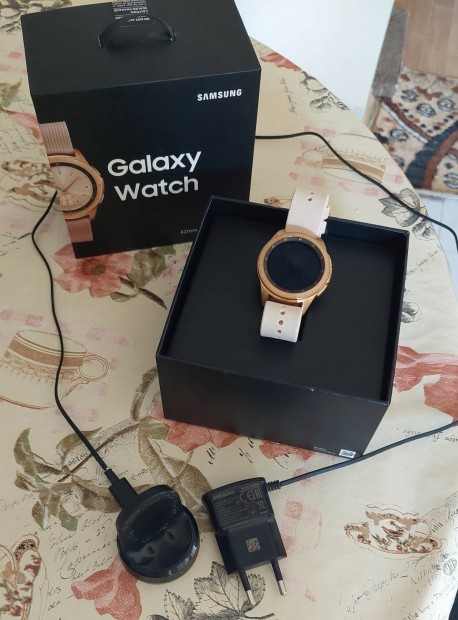 Samsung Galaxy Watch ni okosra 